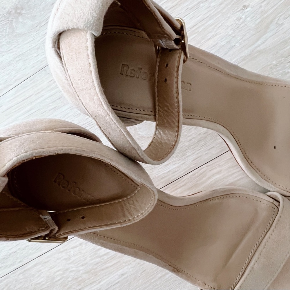 Reformation Kelly Heel - Picture 3 of 8
